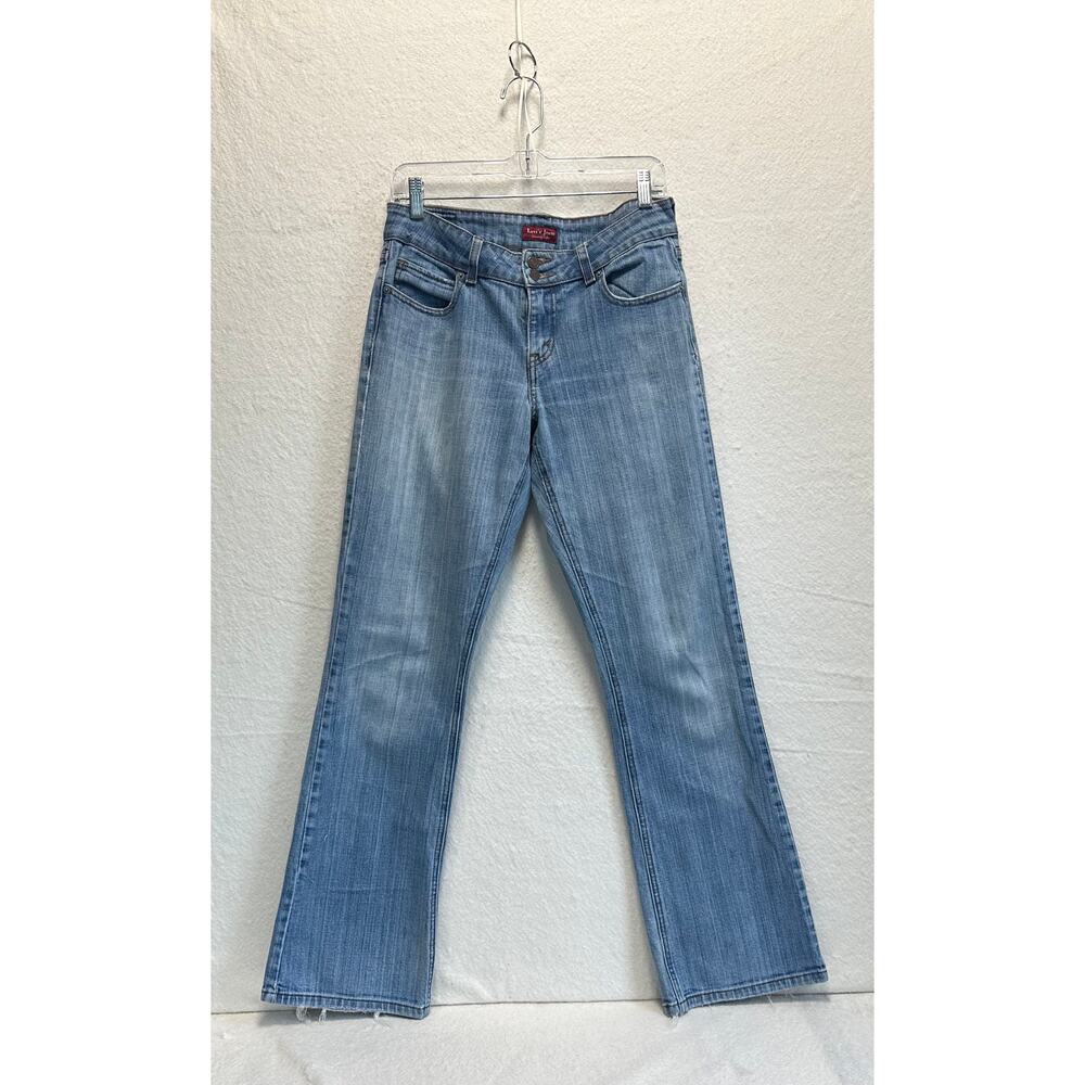 Levis 526 Jeans Women's Size 4M Slender Boot Cut Mid Rise Light Blue Denim Boho